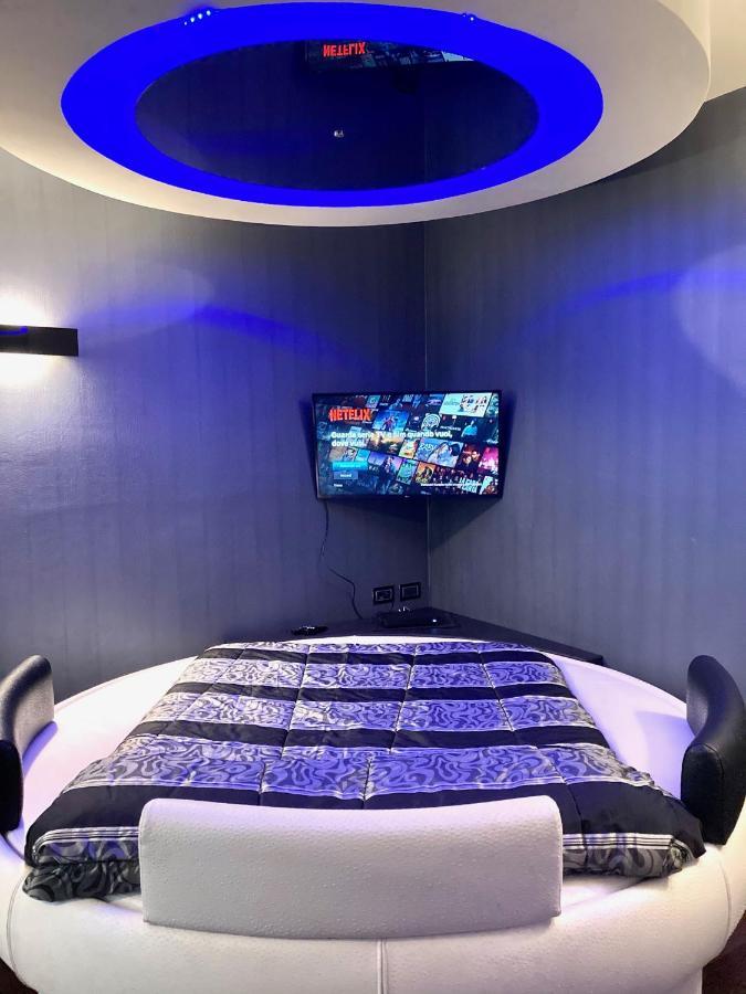 Sasha Suite B&B 체세나 외부 사진