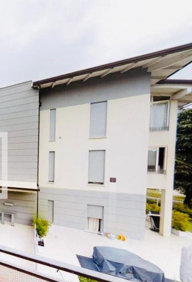 Sasha Suite B&B 체세나 외부 사진